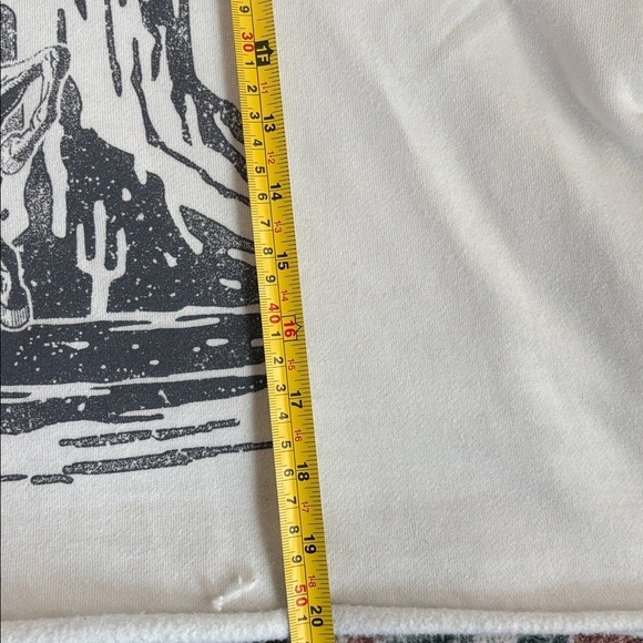 Zutter white cropped horse rearing graphic sweatshirt saguaro long sleeve - Picture 13 of 16